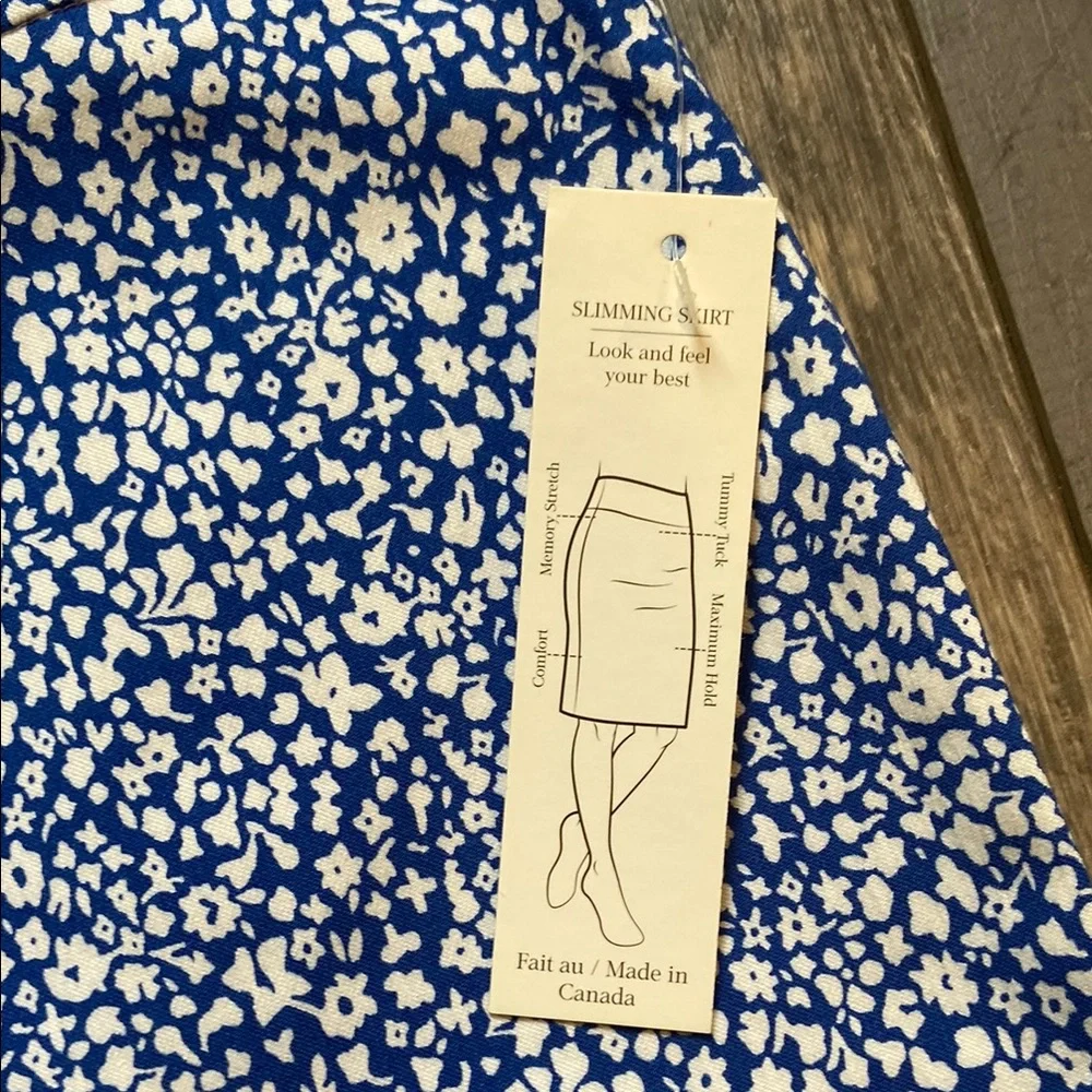 Margaret M Womens Knee Length Slimming Pencil Skirt Floral Blue White Size L/P